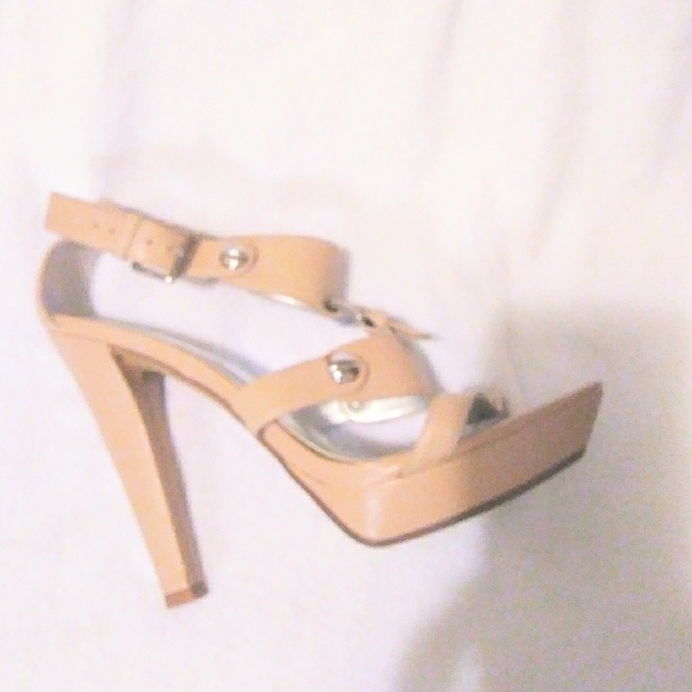 Jessica Simpson Stelana heels